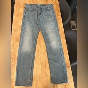 COPY - Levi’s Denizen SlimFit 216 Light Denim Jeans. Men’s size 30/30